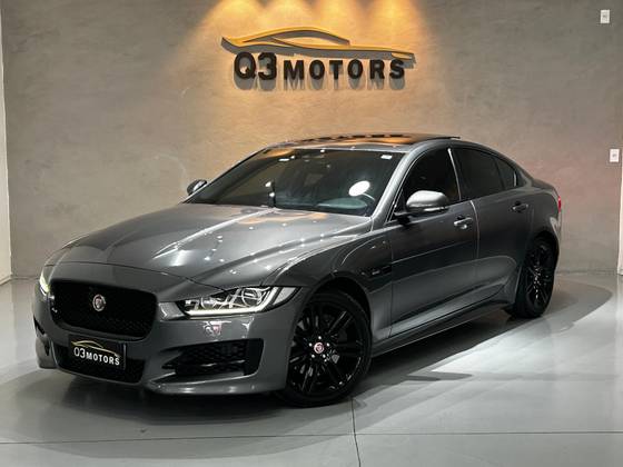 JAGUAR XE 2.0 16V SI4 TURBO GASOLINA R-SPORT 4P AUTOMÁTICO JAGUAR XE 2.0 16V SI4 TURBO GASOLINA R-SPORT 4P AUTOMÁTICO
